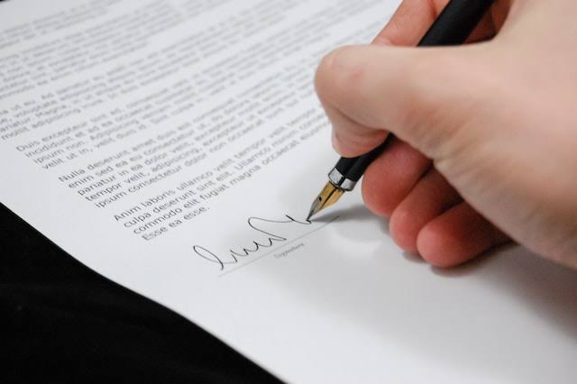 5 ситуацій, коли без нотаріально засвідченого перекладу не обійтися
