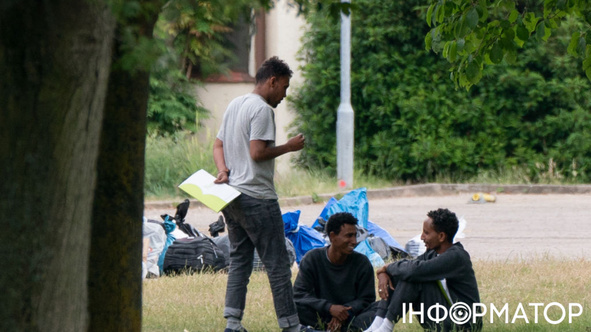 Розслідування BBC: прохачі притулку у Великій Британії вдають із себе геїв, щоб залишитися в країні