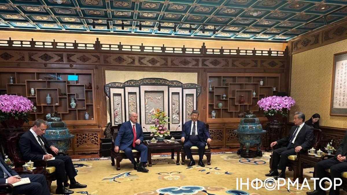 У Пекіні Лукашенко і Сі Цзіньпін провели трьохгодинні переговори щодо партнерства та воєнних питань