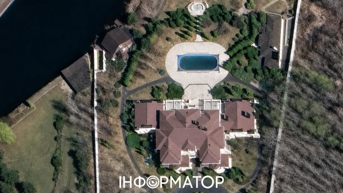 Син Яна Табачника виставив на продаж маєток у Конча-Заспі за $6 млн