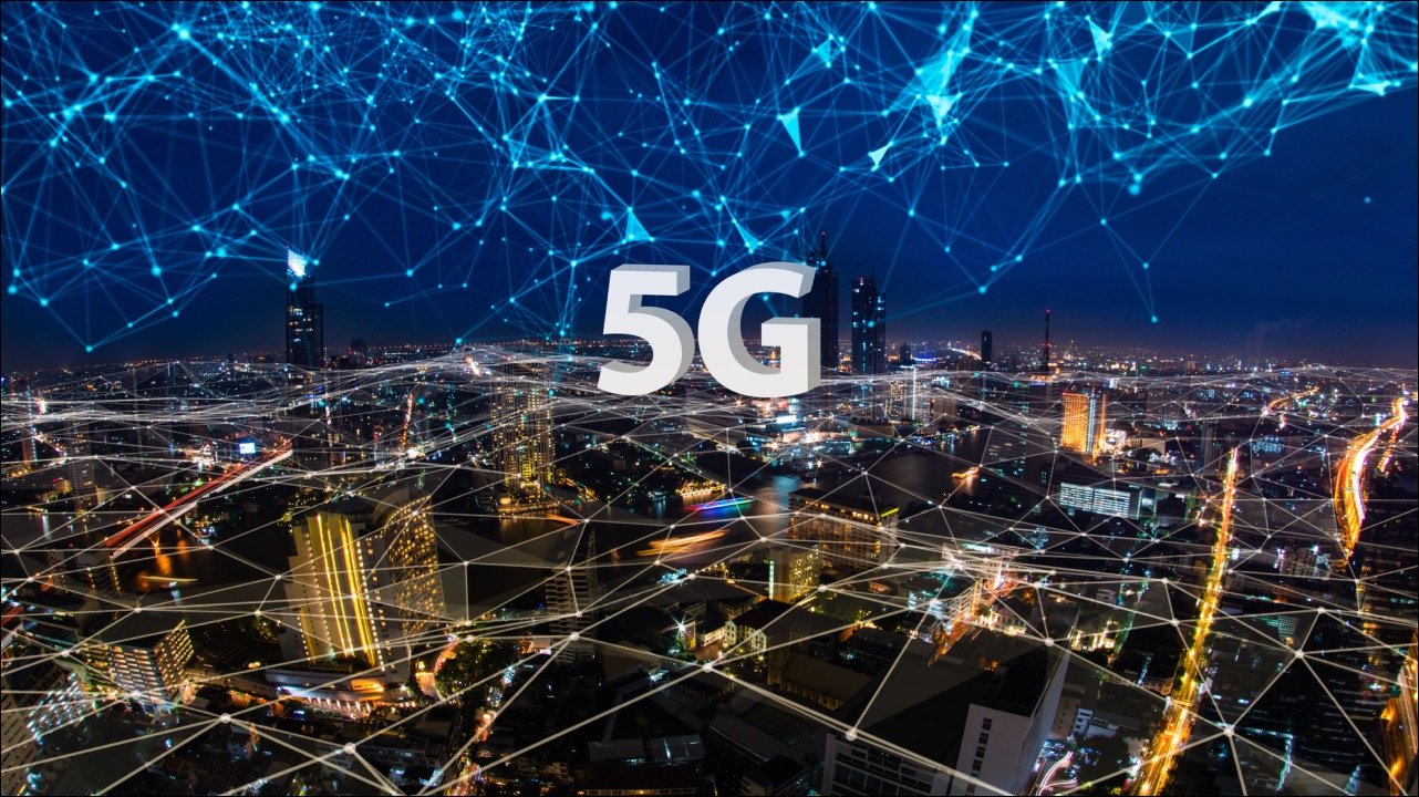 У центрі Києва зʼявився 5G — соцмережі вибухнули обговореннями надшвидкого мобільного інтернету
