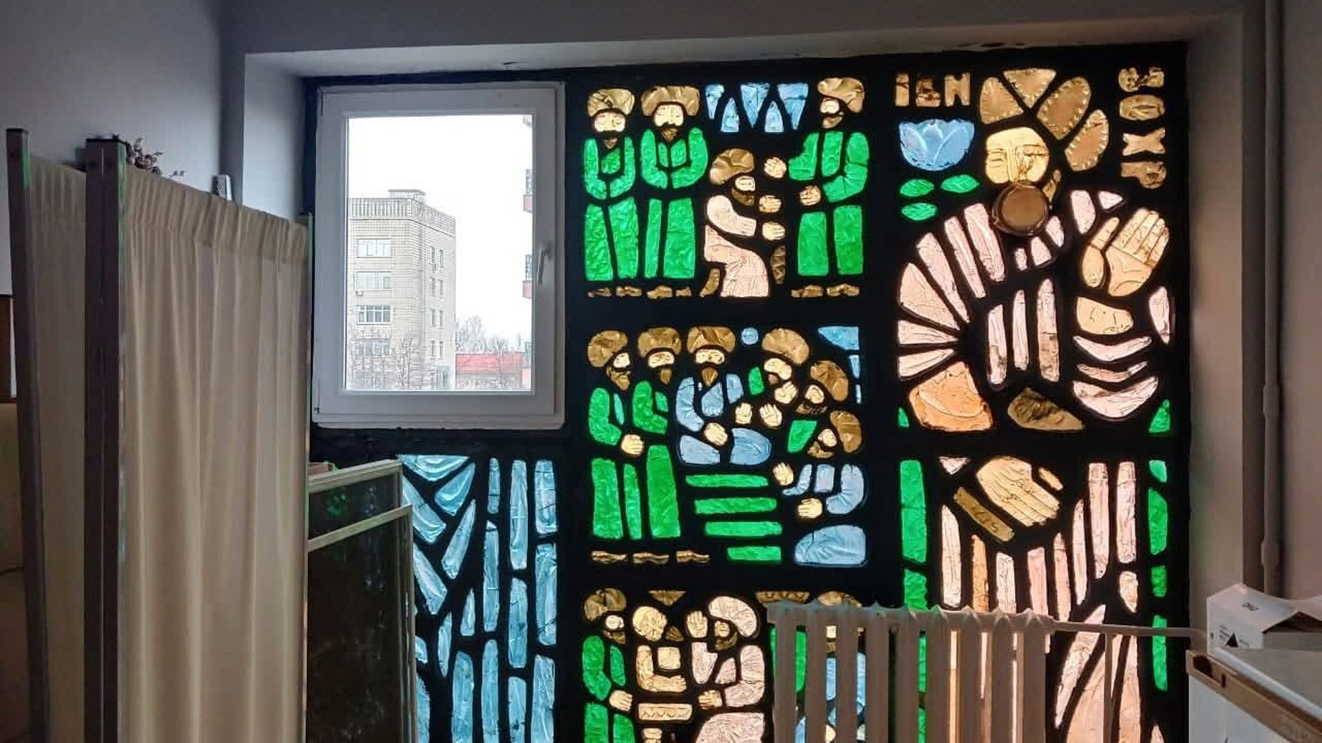 У Києві вітражі 1976 року на Загорівській отримали статус пам’ятки культурної спадщини