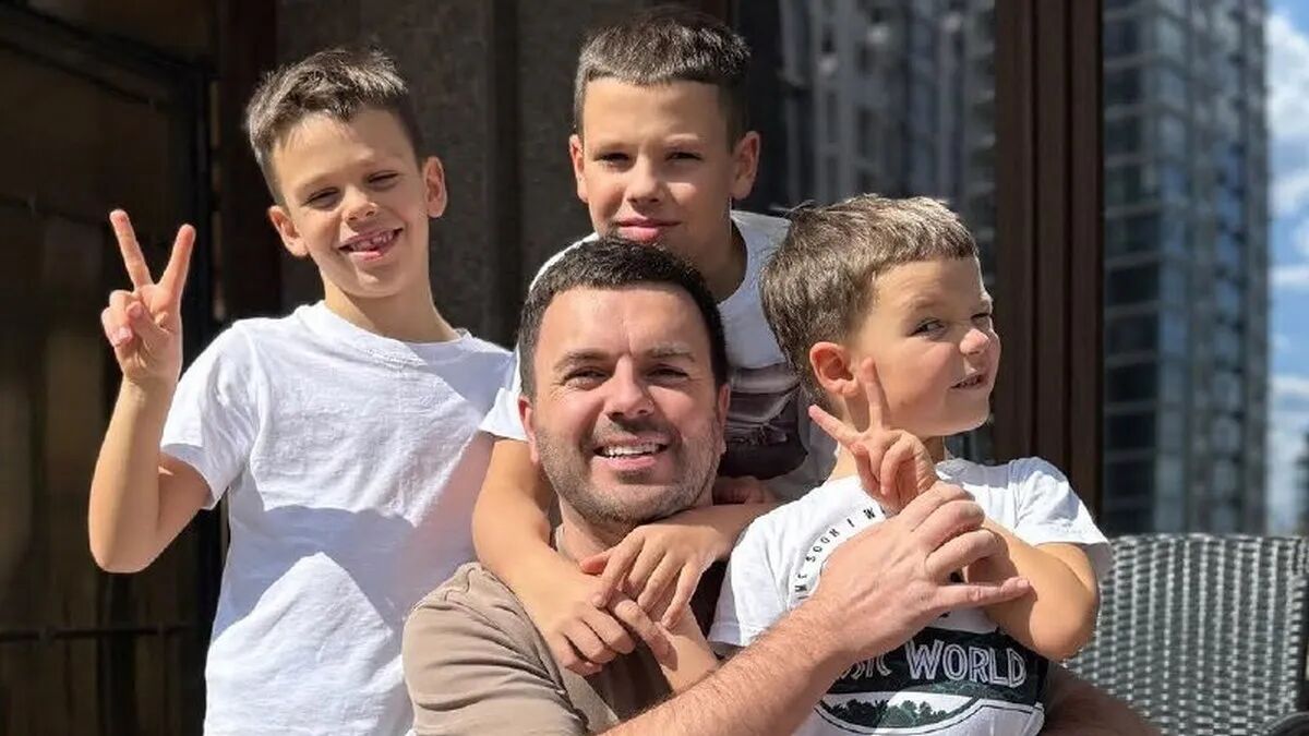 Григорій Решетнік поділився кумедною розмовою з сином Дмитром і батьківською порадою