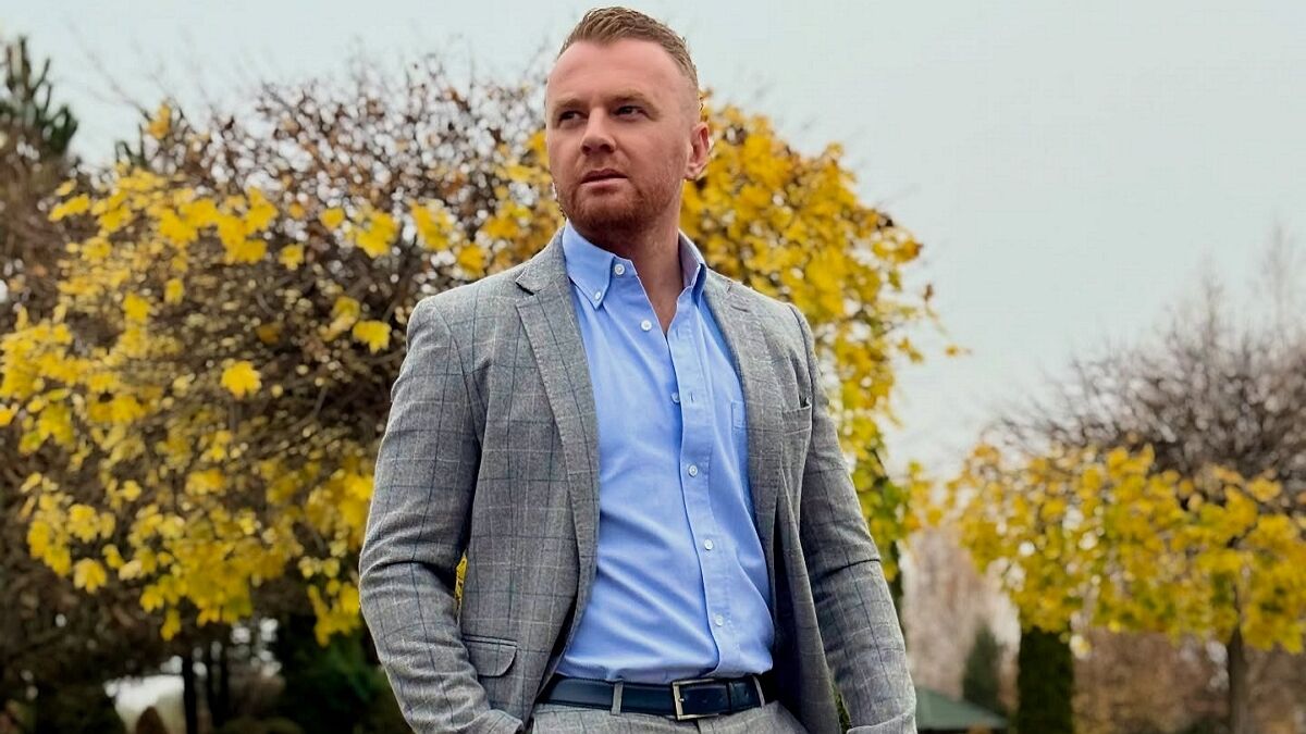 Роман Скорпіон розповідає Славі Дьоміну про зникнення батька і особисту трагедію родини