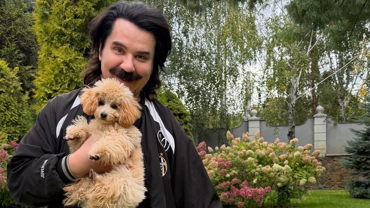 Павло Зібров відкрив завісу в життя: його собаки та особливий подарунок від Ірини Білик