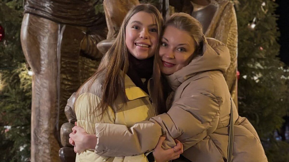 Лідія Таран зворушливо привітала доньку від Доманського з досягненням 19 років